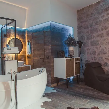 Cephanelik Butik Hotel Trabzon Buitenkant foto