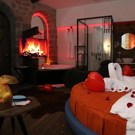 Cephanelik Butik Hotel Trabzon Buitenkant foto